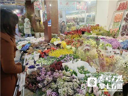 昆明鮮花批發(fā)市場(chǎng)地址個(gè)區(qū)，昆明鮮花批發(fā)市場(chǎng)地址在哪里怎么坐車去？